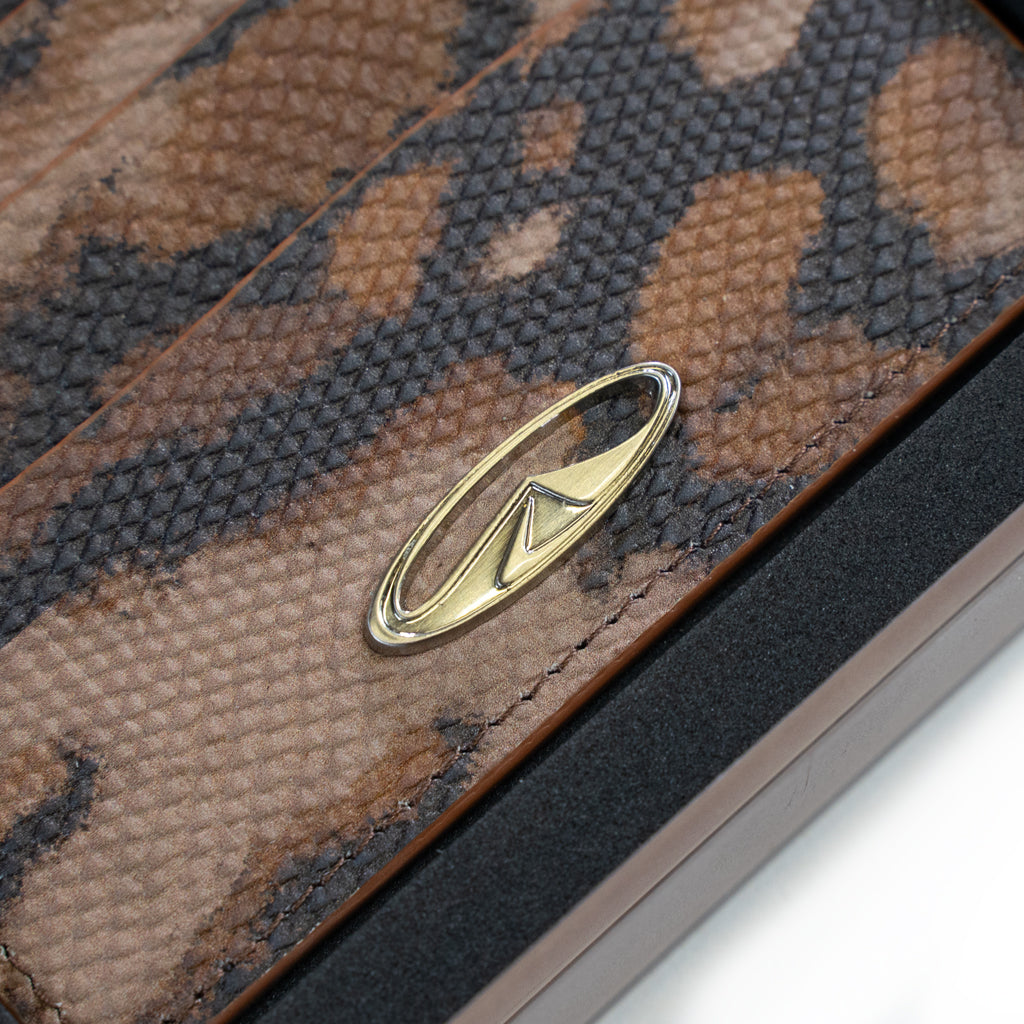 Captive cardholder - Snake skin